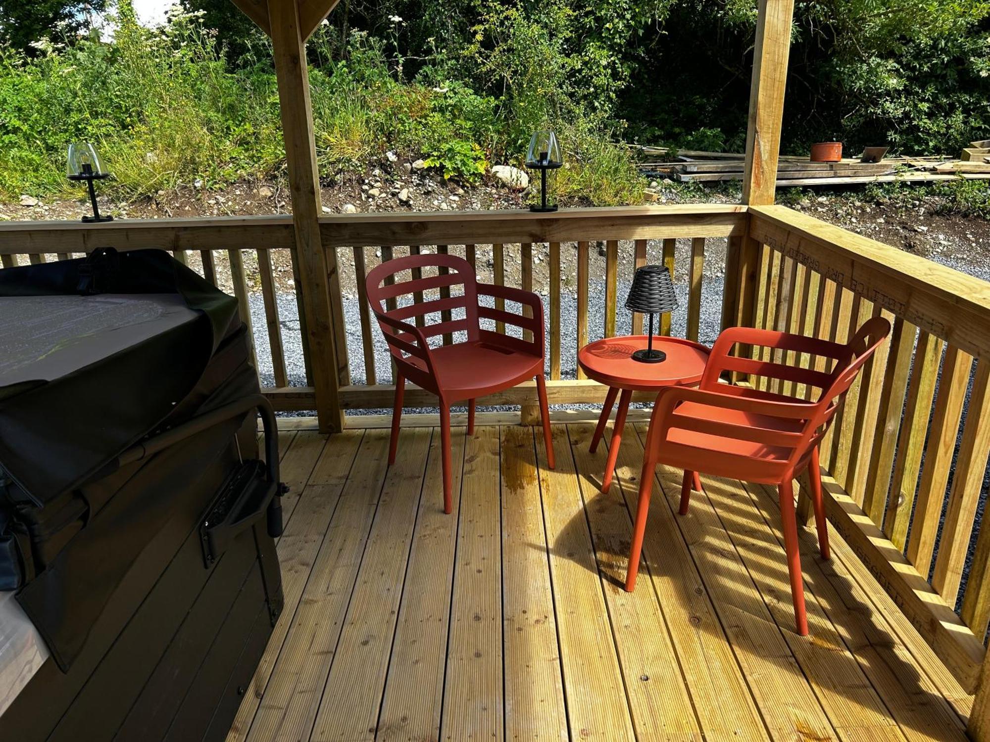 Little Rock Retreat Log Cabin With Hot Tub Castletown Gheoghegan المظهر الخارجي الصورة